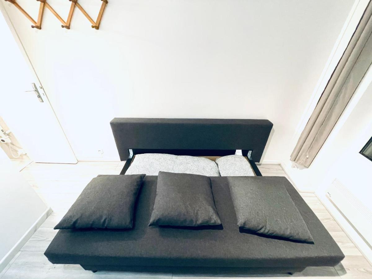 Studio - Pereire Parc Monceau - Moulin Rouge - 2 Pers Apartment ปารีส ภายนอก รูปภาพ